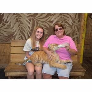 Meet your Posher, Andrea